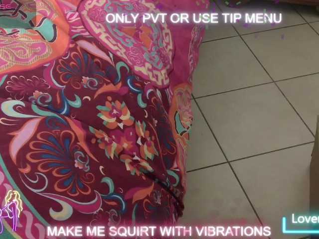 DENERYS's BongaCams show and profile