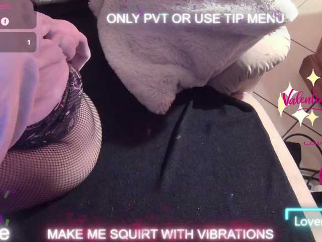 DENERYS's BongaCams show and profile