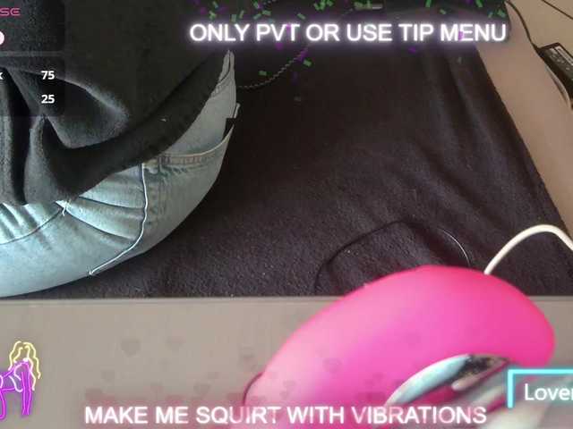 DENERYS's BongaCams show and profile