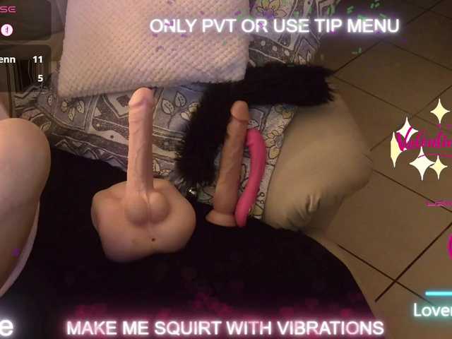 DENERYS's BongaCams show and profile