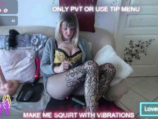 DENERYS Live Webcam on BongaCams