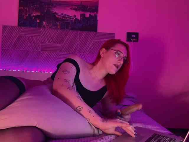 EniLi3000 Live Webcam on BongaCams