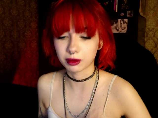 MissMorganMoon's BongaCams show and profile