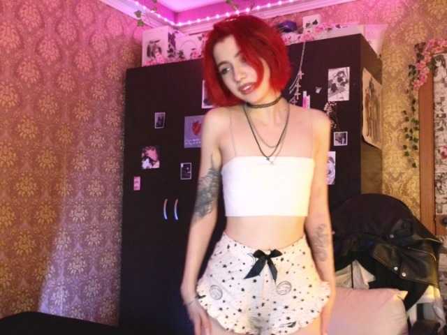 MissMorganMoon's BongaCams show and profile