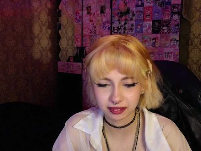 MissMorganMoon's BongaCams show and profile