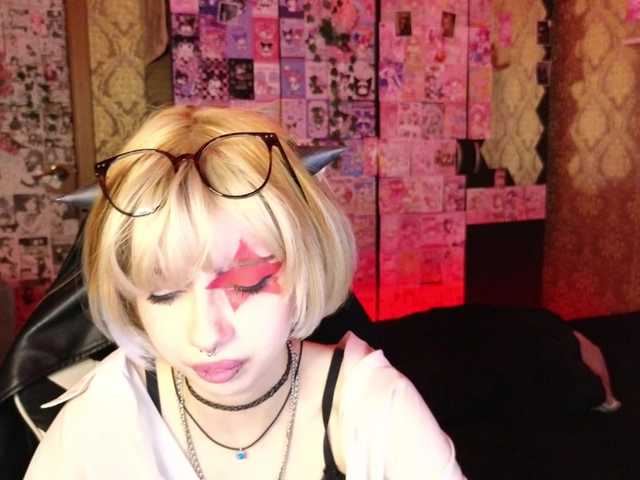 Miss Morgan Moon (MissMorganMoon)