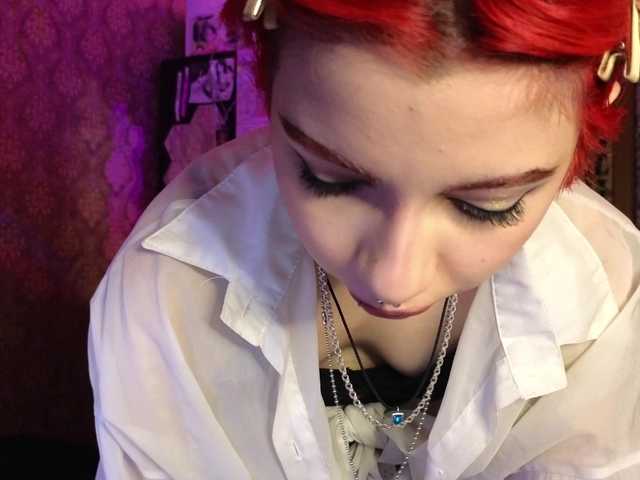 MissMorganMoon's BongaCams show and profile