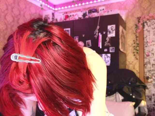 MissMorganMoon webcam