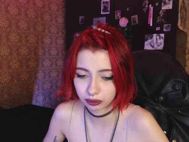 MissMorganMoon webcam