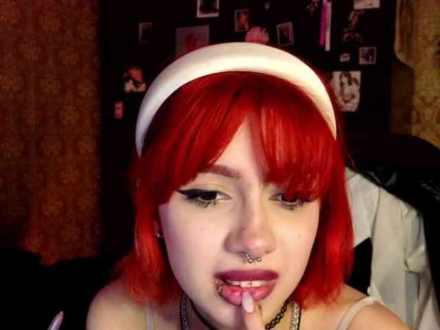 MissMorganMoon webcam