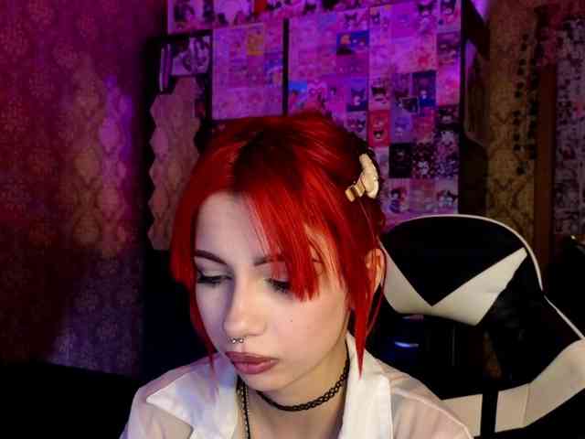 MissMorganMoon webcam