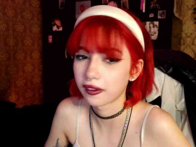 MissMorganMoon webcam