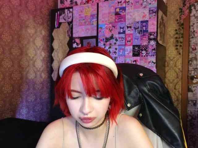 MissMorganMoon webcam