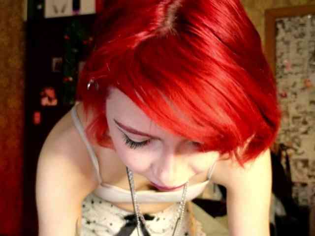 MissMorganMoon webcam