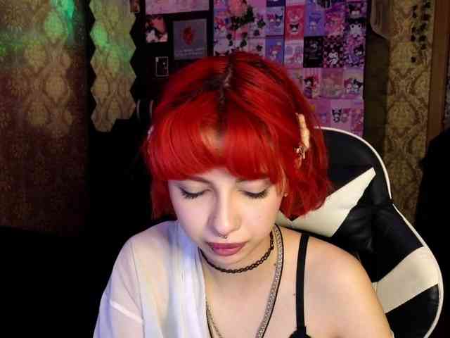 MissMorganMoon webcam