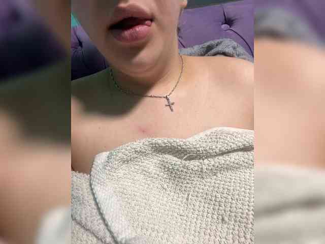 Afrodita2000a webcam