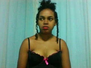 Elinah's Live Webcam