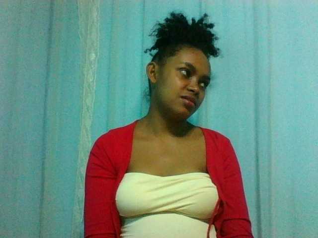 Elinah from BongaCams is Freechat