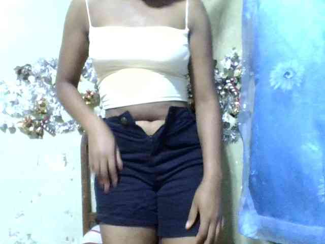 Elinah webcam