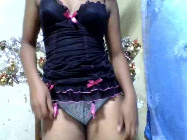 Elinah webcam