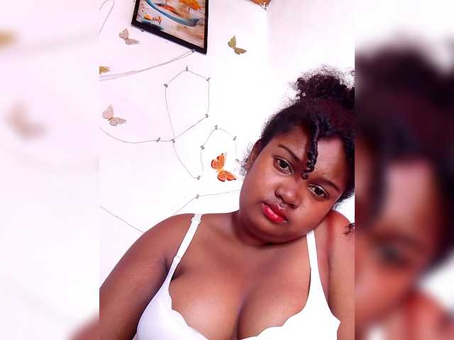 Ezrahsexy's BongaCams show and profile