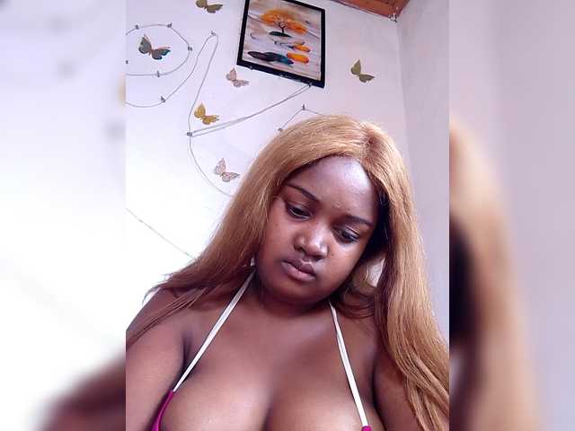 Ezrahsexy's BongaCams show and profile