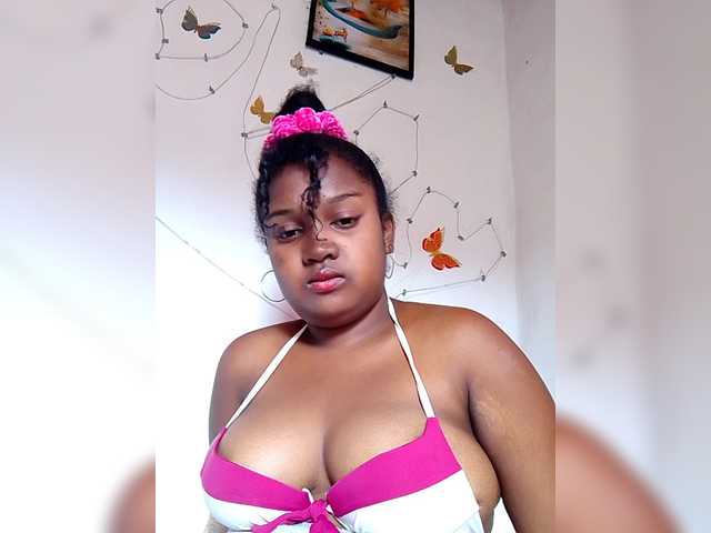 Ezrahsexy's BongaCams show and profile