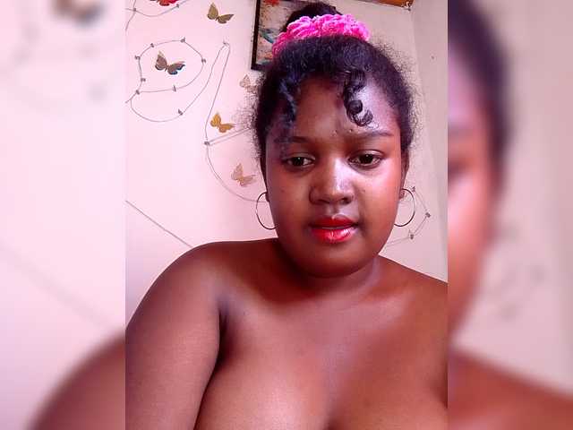 Ezrahsexy's BongaCams show and profile