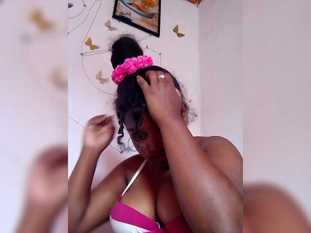 Preview of ezrahsexy