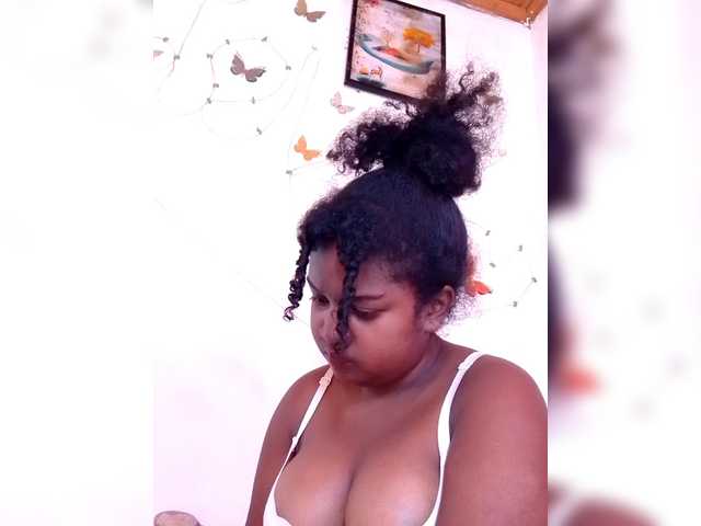 Ezrahsexy's BongaCams show and profile