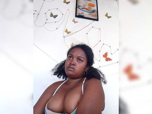 Ezrahsexy's BongaCams show and profile