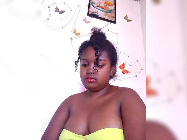 Ezrahsexy's BongaCams show and profile