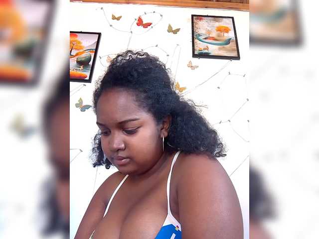 Ezrahsexy's BongaCams show and profile