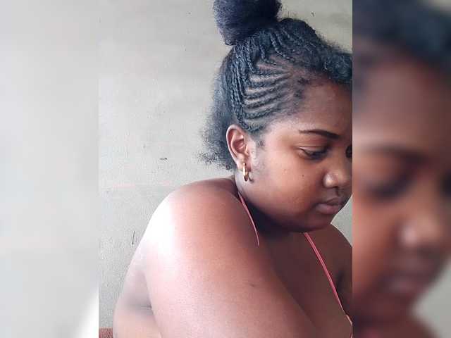 Ezrahsexy's BongaCams show and profile