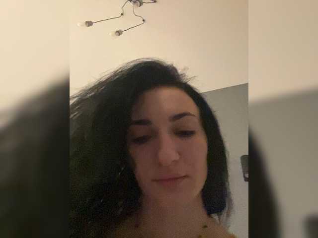 Adaiza1's BongaCams show and profile