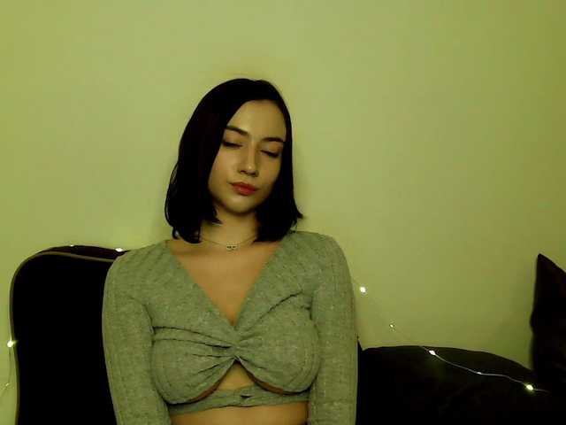 KaylaLovely's BongaCams show and profile