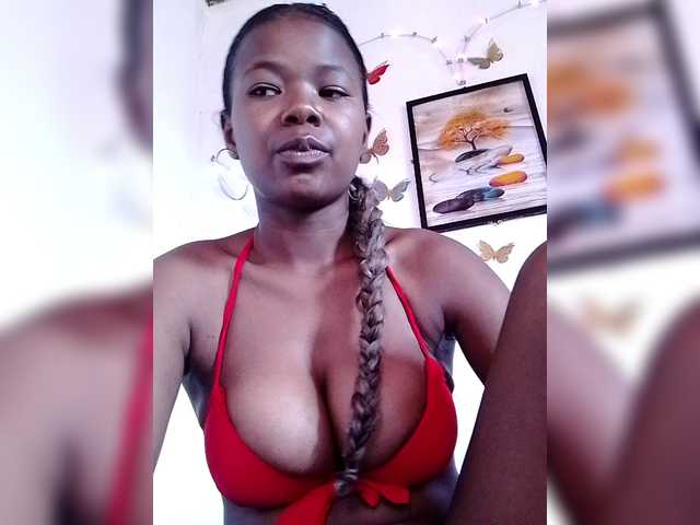 Sayrahsexy's BongaCams show and profile