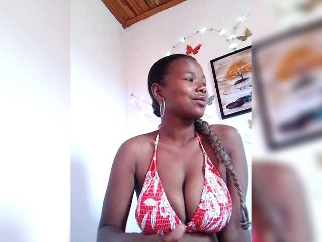 Sayrahsexy's BongaCams show and profile