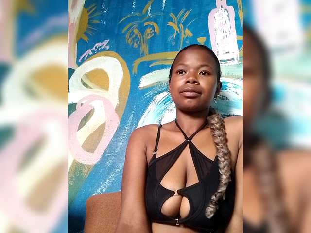 Sayrahsexy's BongaCams show and profile