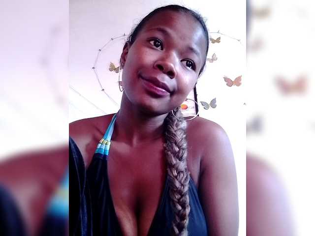 Sayrahsexy from BongaCams is Freechat