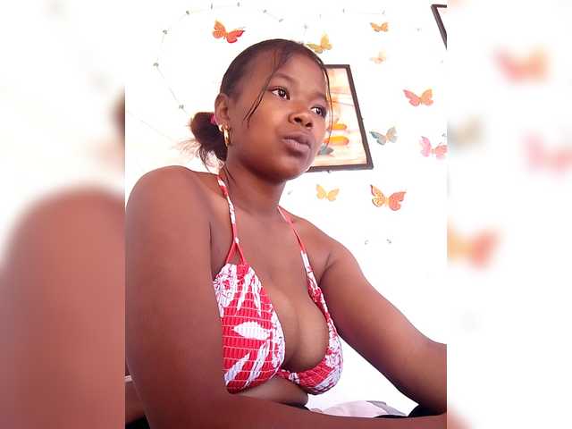 Sayrahsexy's BongaCams show and profile