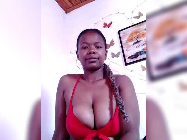 Sayrahsexy's BongaCams show and profile