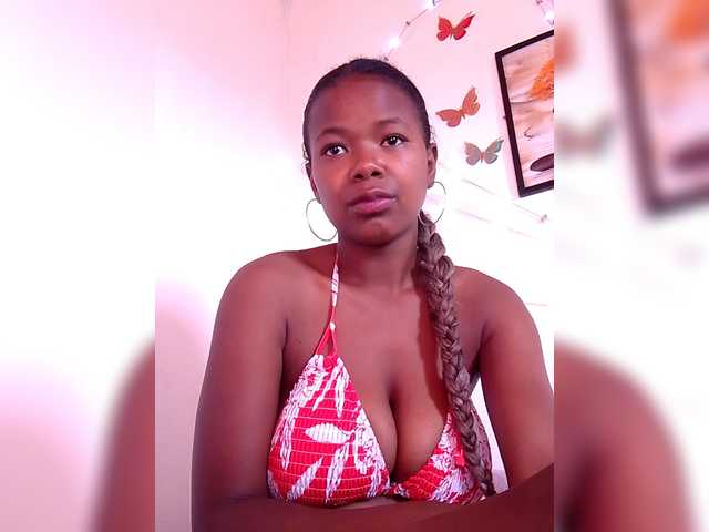 Sayrahsexy's BongaCams show and profile