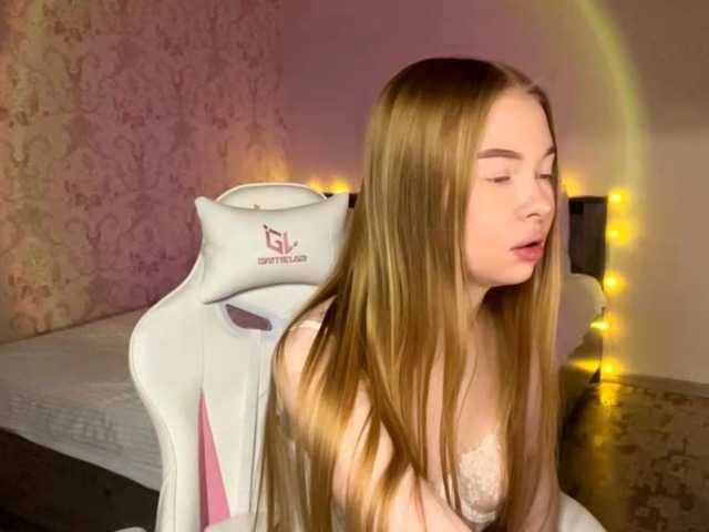 LumiSun's BongaCams show and profile