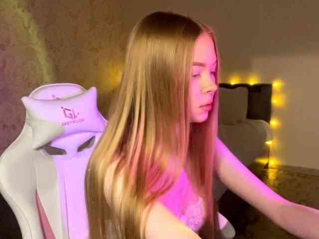 LumiSun Live Webcam on BongaCams