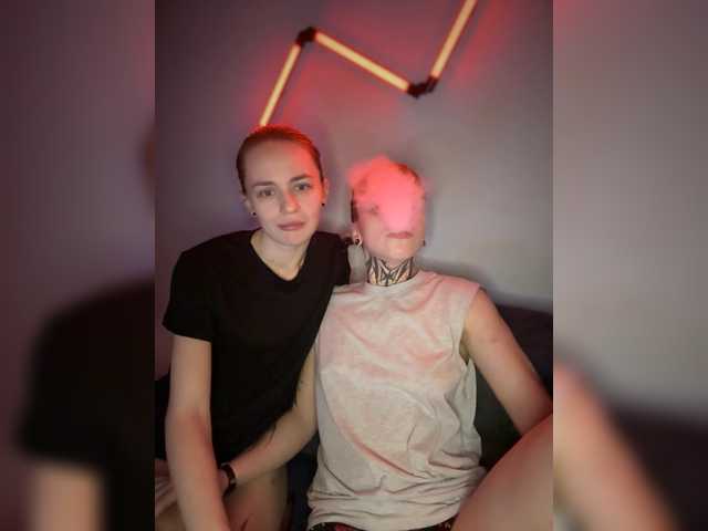 BabyBloommm – webcam model profile photo