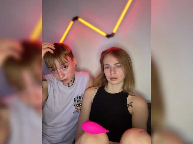 BabyBloommm's BongaCams show and profile