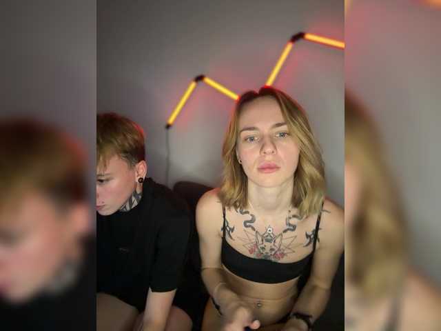 BabyBloommm's BongaCams show and profile