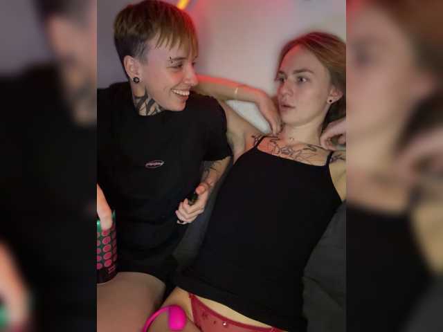 BabyBloommm's BongaCams show and profile