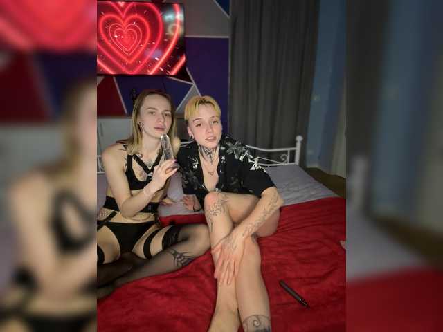 BabyBloommm's BongaCams show and profile